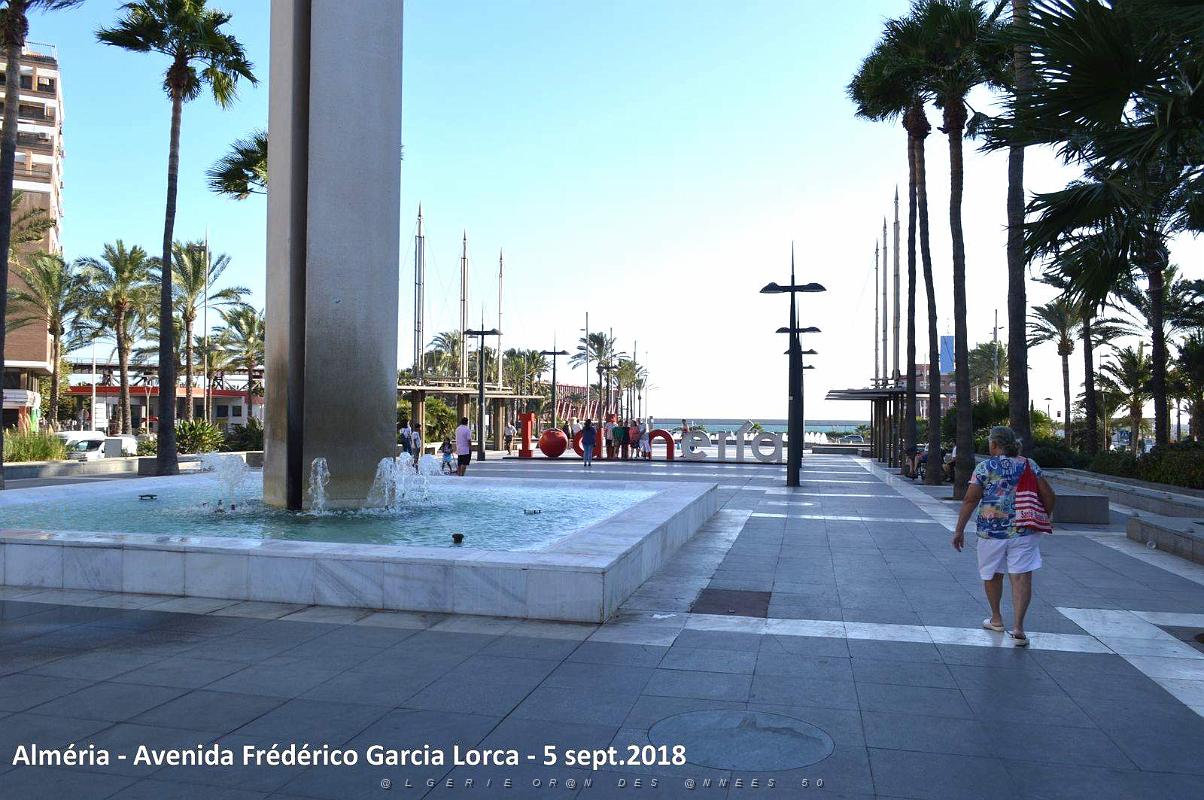 13 ALMERIA - RAMBLA FREDERICO GARCIA LORCA (22).JPG